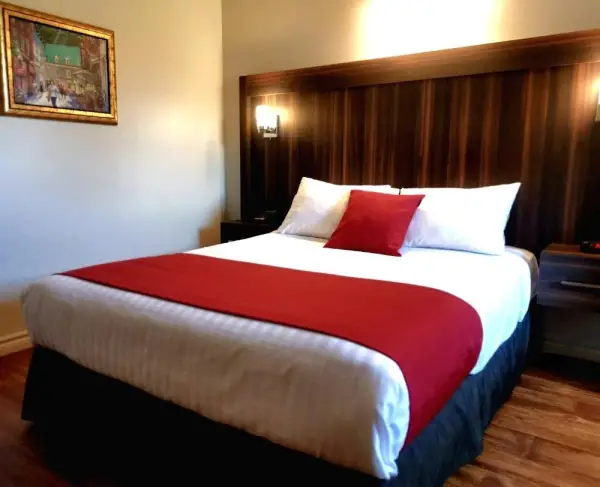 Hotel Et Motel Le Chateauguay 10