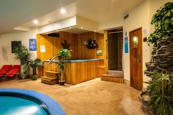 Hotel Et Motel Le Chateauguay 7